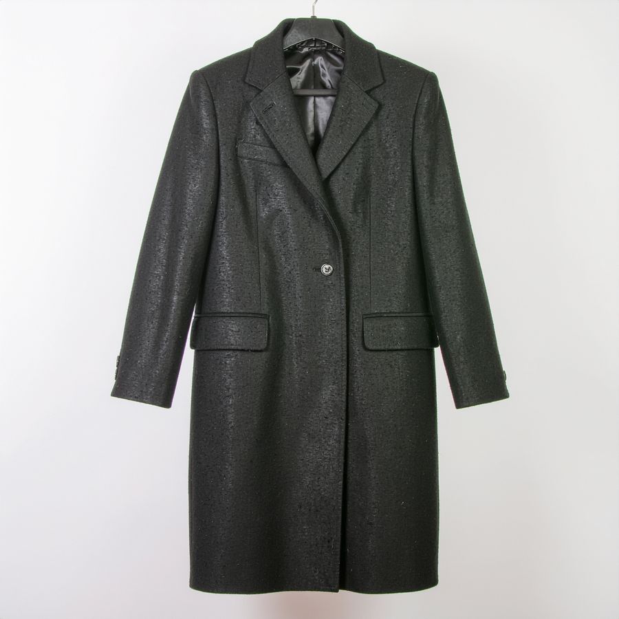 Overcoat / Winter Coat — example garment for shatnez testing
